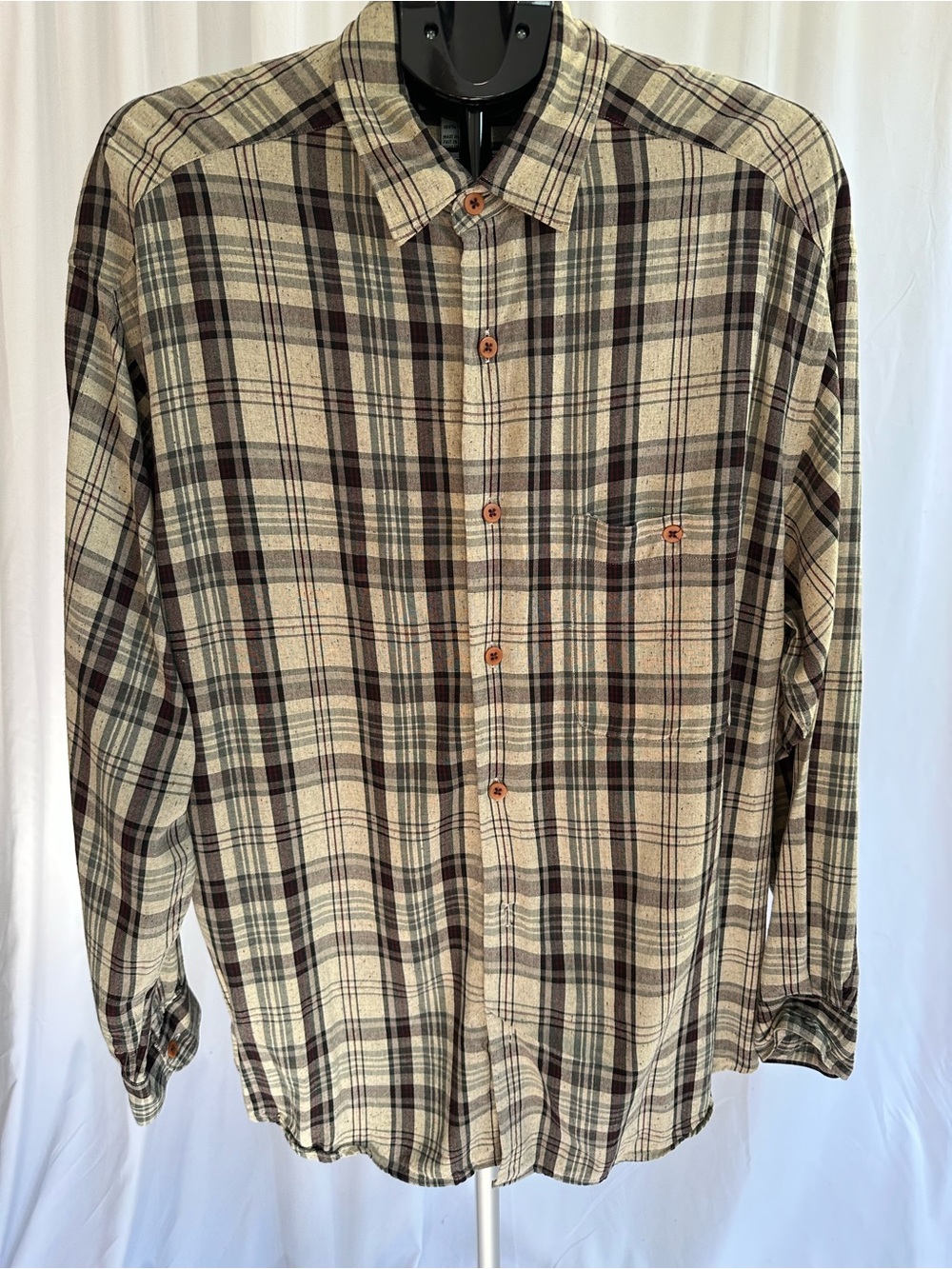 Claiborne Men's Long-Sleeve Plaid Button-Down Shirt — Beige, Brown